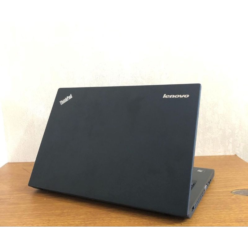 Laptop Lenovo ThinkPad X260 Core i5 Gen6 RAM 8GB SSD 256GB Murah Bergaransi