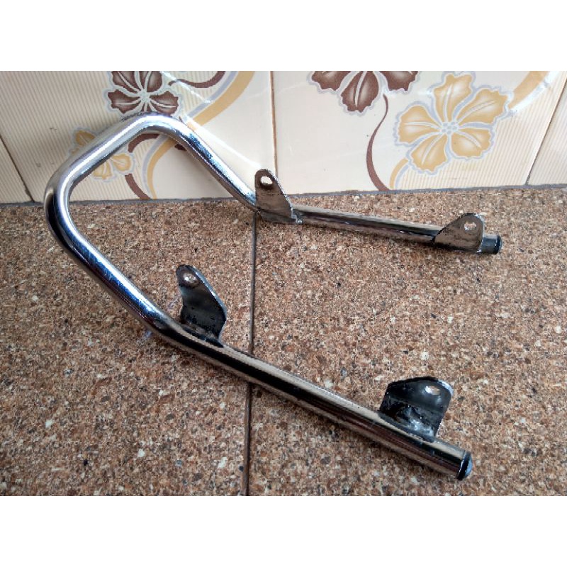 behel begel pegangan belakang Honda win 100 tahun tua original second