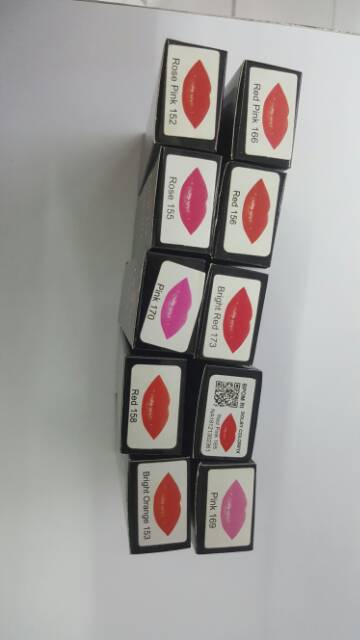 DOLBY COLORFIX LIPSTICK