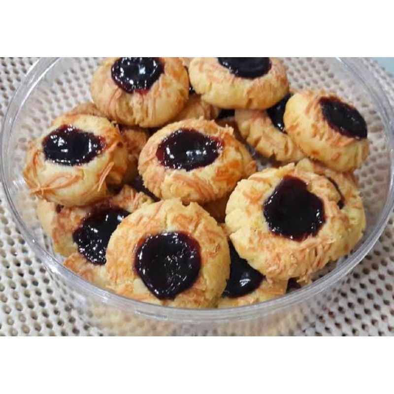 

Kue kering Thumbprint Blueberry Cookies Homemade