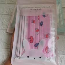 Masker kuping anak