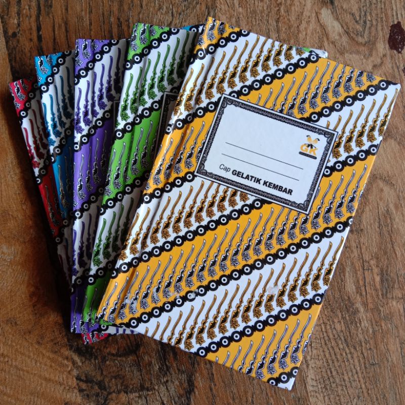 BUKU OKTAVO / HARD COVER BUKU CATATAN KECIL / ISI 100/50 LEMBAR/BUKU KOSAKATA/BUKU MANDOR / ARISAN-50 lembar gelatik