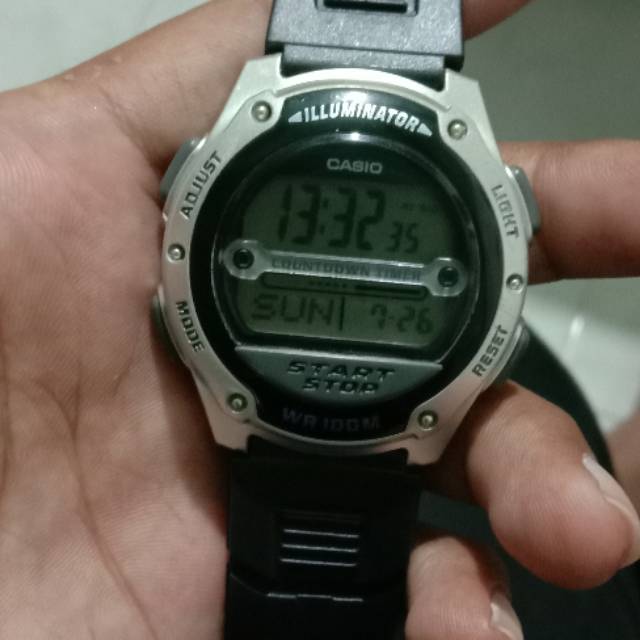 

Casio w756