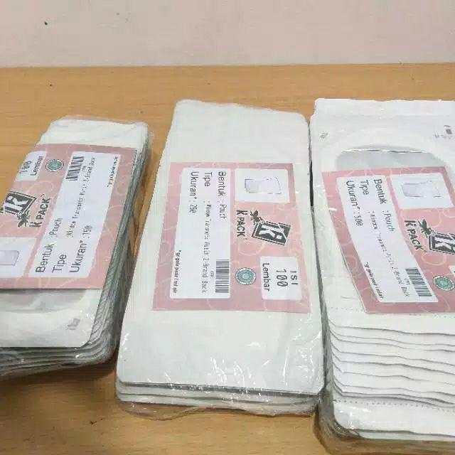 Kemasan Standing Pouch Windows Putih 13x20