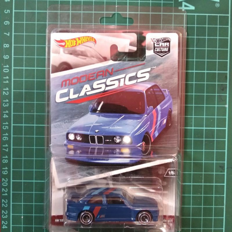 

HotwheelsModernClassics92BMWM3+Protector