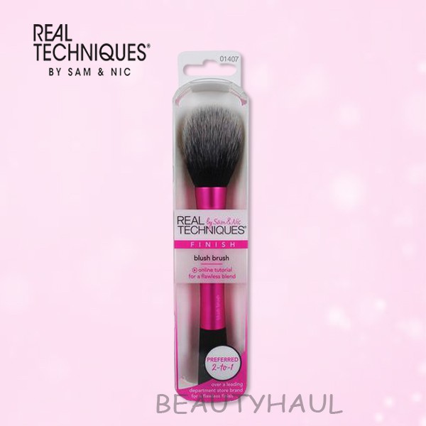 

REAL TECHNIQUES RT Blush Brush