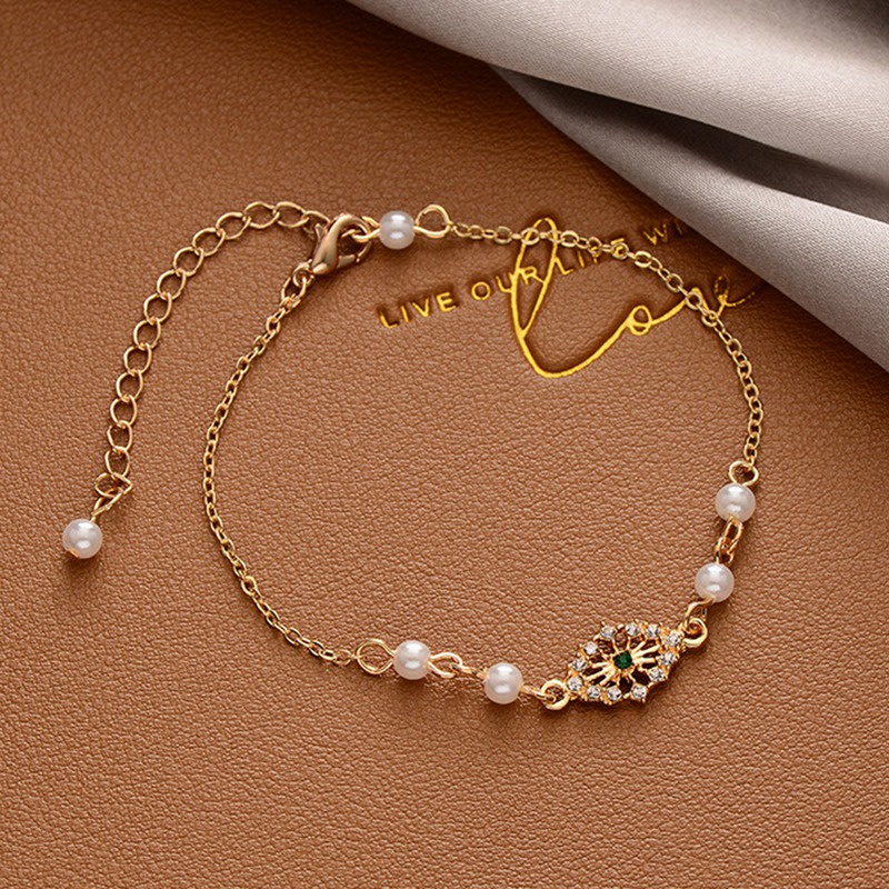 Korean Fashion Bracelets Woman Pearl Crystal Love Butterfly Daisy Flower Star Bracelet Woman Jewelry Gift