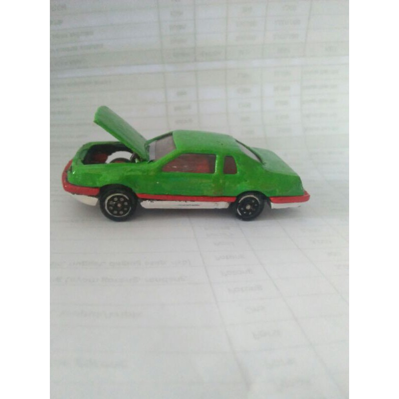 MAJORETTE BEKAS FORD THUNDERBIRD LOOSE