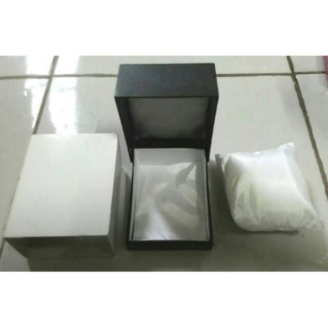 Box Jam Universal + bantal