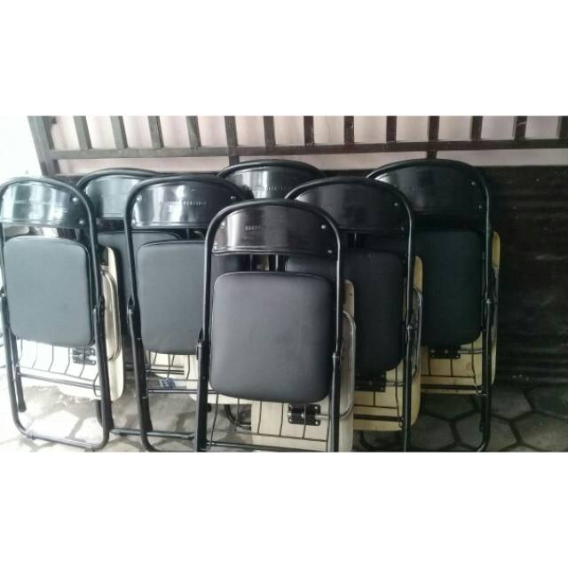 kursi chitose hitam