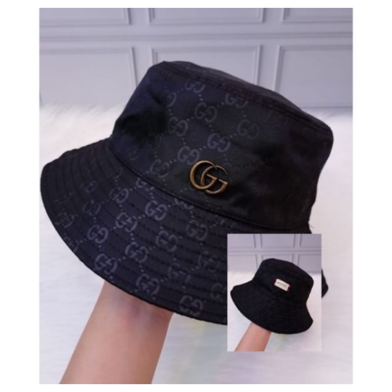 Bucket hat/topi Gucci Bisa bolak balik