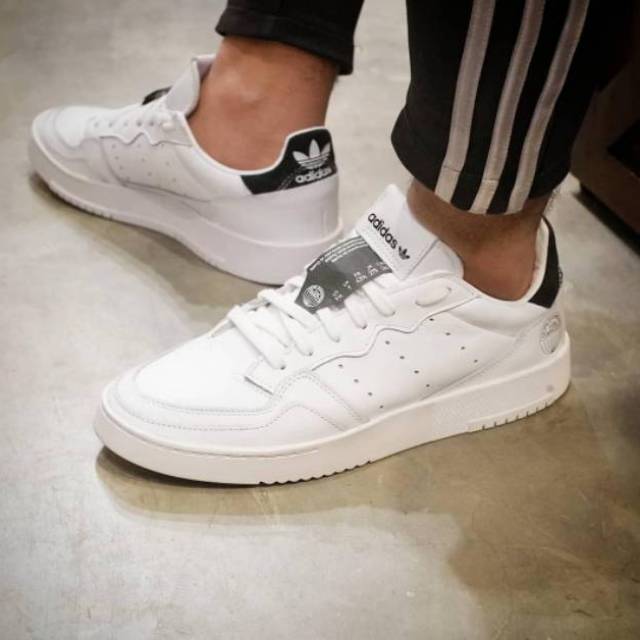 Original BNWB Adidas Supercourt White Black