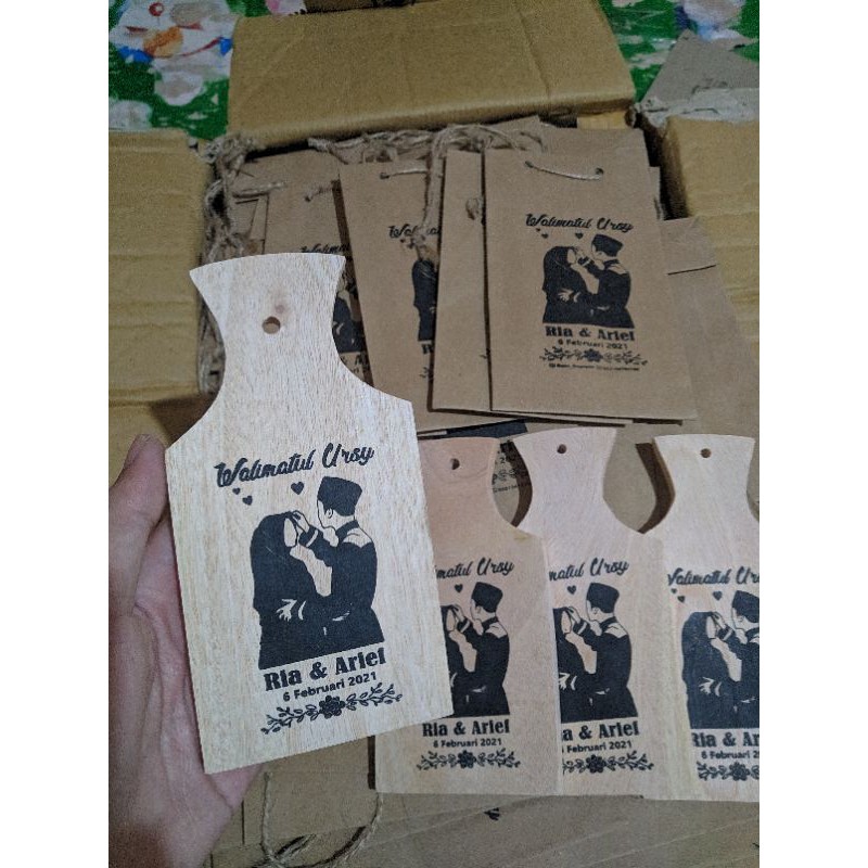 

SOUVENIR Talenan Mini + Paperbag Tali Lucu Souvenir Pernikahan