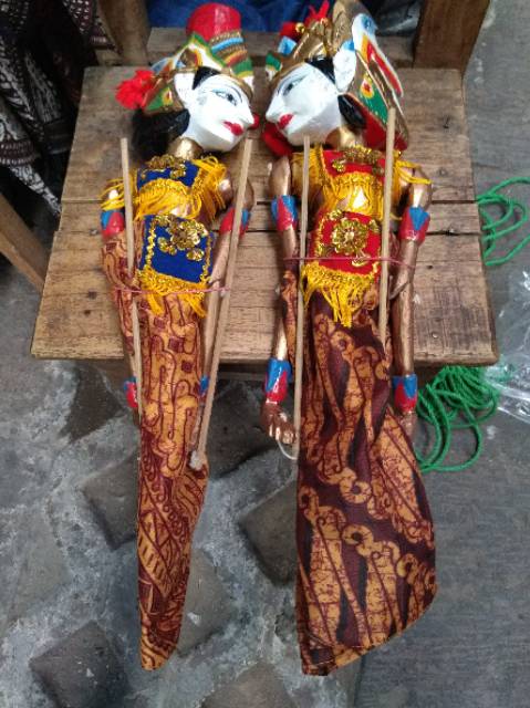 TERMURAH! SEPASANG WAYANG GOLEK RAMA SHINTA BATIK 3D COUPLE 30x8 cm PAJANGAN HIASAN DEKORASI DINDING