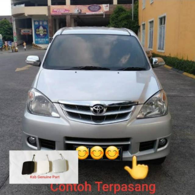 Tutup Cover Derek Towing Bumper Bemper Depan Avanza Xenia 2005 - 2011