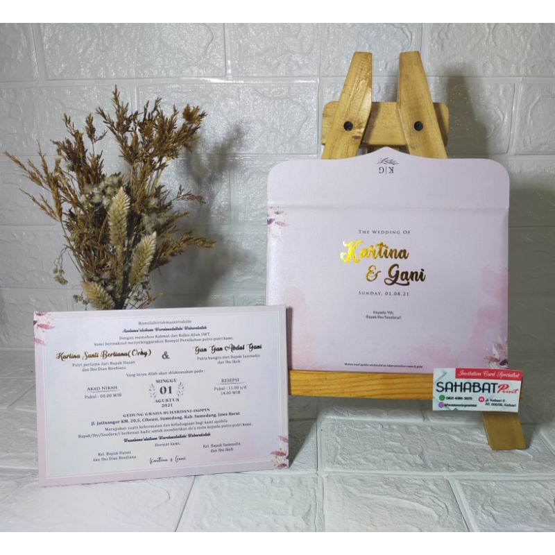 UNDANGAN PERNIKAHAN ELEGANT DAN KEKINIAN