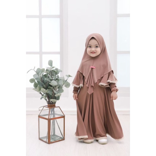 Gamis Anak Perempuan / Gamis Jyotti Original By Celycely / Gamis Anak Jersey / Gamis Anak Set hijab / Set Gamis Anak Perempuan / Baju Muslim Anak Perempuan / Pakaian Muslim Anak Perempuan / Gamis Anak Celycely / Gamis Anak Jyotti-Milo