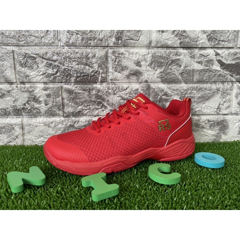 Sepatu RS Rosobin 12