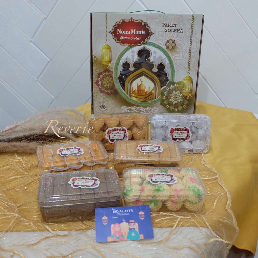 

PAKET KUE KERING LEBARAN MONACO NONA MANIS HAMPERS PARCEL IDUL FITRI EID RAMADHAN GROSIR