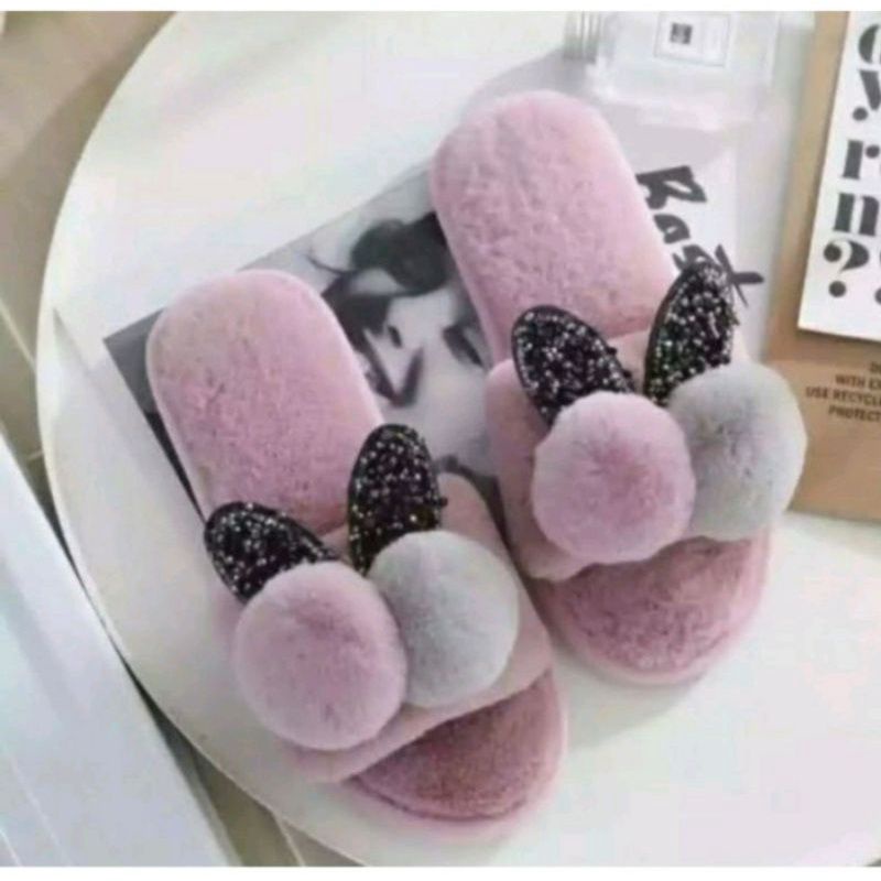 Sendal Slop Variasi Pompom Cantik Sb02