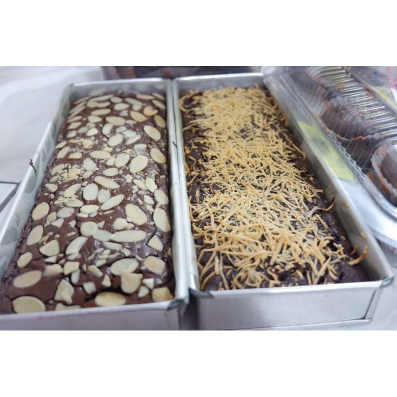 

Brownies fudgy panggang legit ukuran 30x10