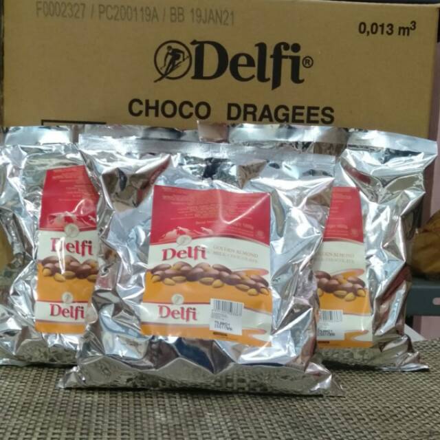 

Delfi coklat mede atau almond / Delfi coklat kiloan / Delfi choco dragees