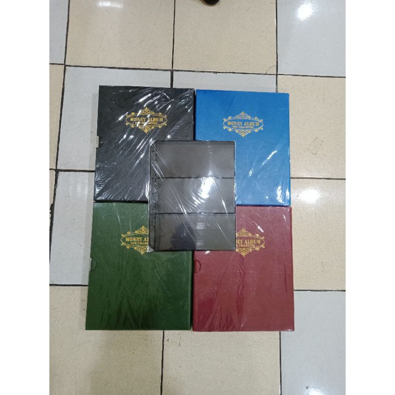 

Album / Dompet Uang Kertas + Refill Warna Hitam isi 10 Lembar