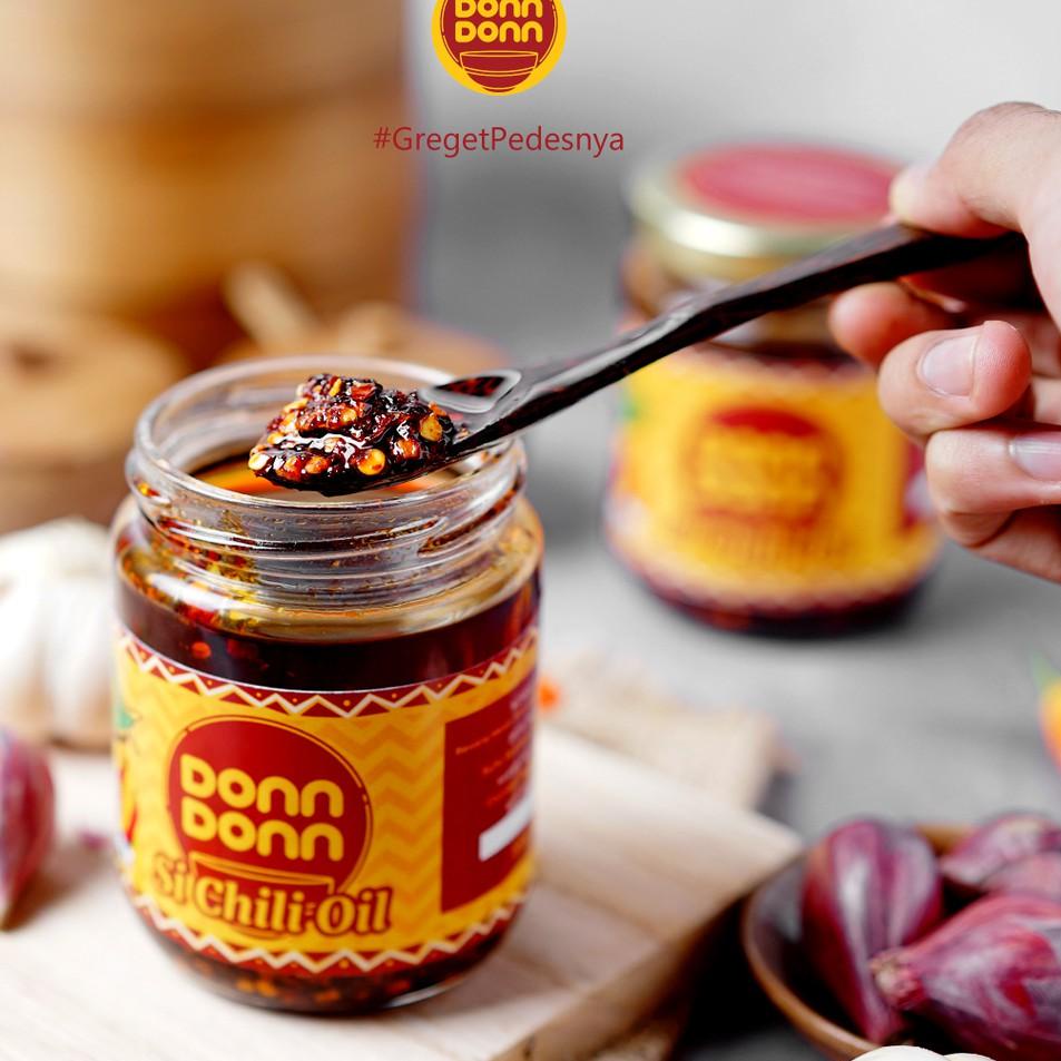 

✪BEST SELLER✪ CHILI OIL PEDAS HALAL / CHILI OIL HOMEMADE FRESH DONNDONN 200ML
