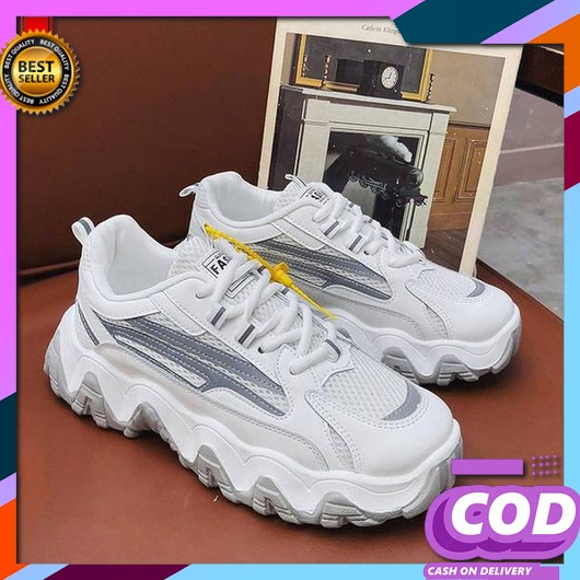 Tbig [Cod] Sepatu Pria  Fashion Boot Model High Top Ankle Sepatu Pbt Sepatu Sneaker Pria Impo