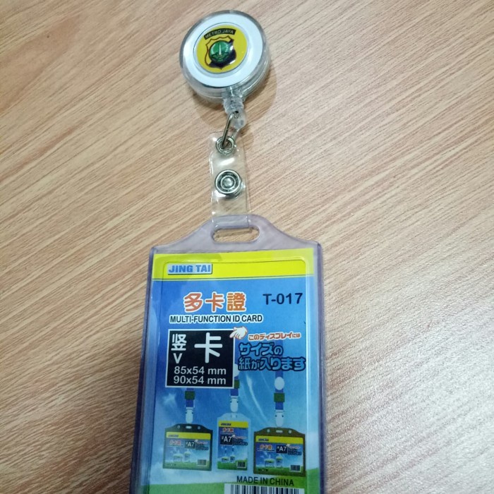 

Gaya Name Tag Id Card Case Karet Plus Yoyo Dan Logo Mabes Polri Diskon