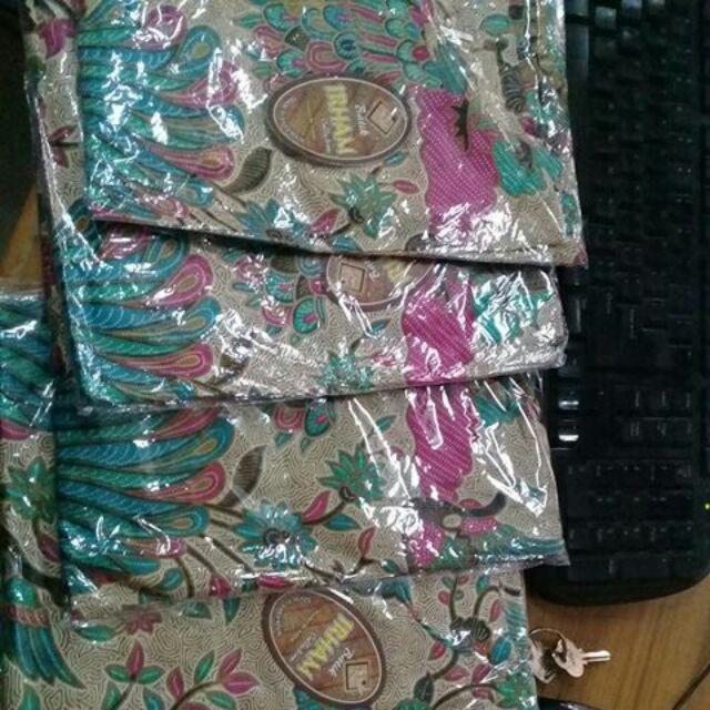 Blus Murai Cendrawasih Atasan Batik Super Duper  Cantik Buat Ngantor, Seragaman, Buat Pergi Juga Oke