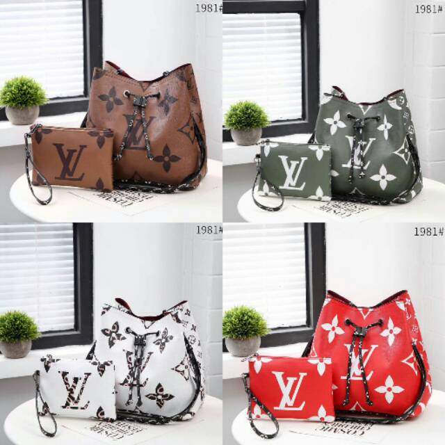 NEW ARRIVAL 
*LOUIS VUITTON NEO JUNGLE GIANT MONOGRAM #1981*