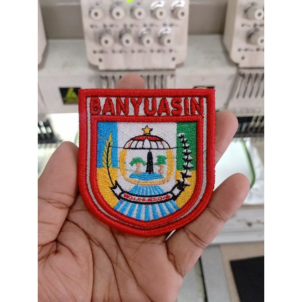 

PATCH BORDIR LOGO DAERAH TIMBUL 3D , CUSTOM BORDIR LOGO DAERAH TIMBUL 3D , KUALITAS PREMIUM .