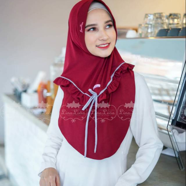 ZEMIRA LINALIVIA HIJAB