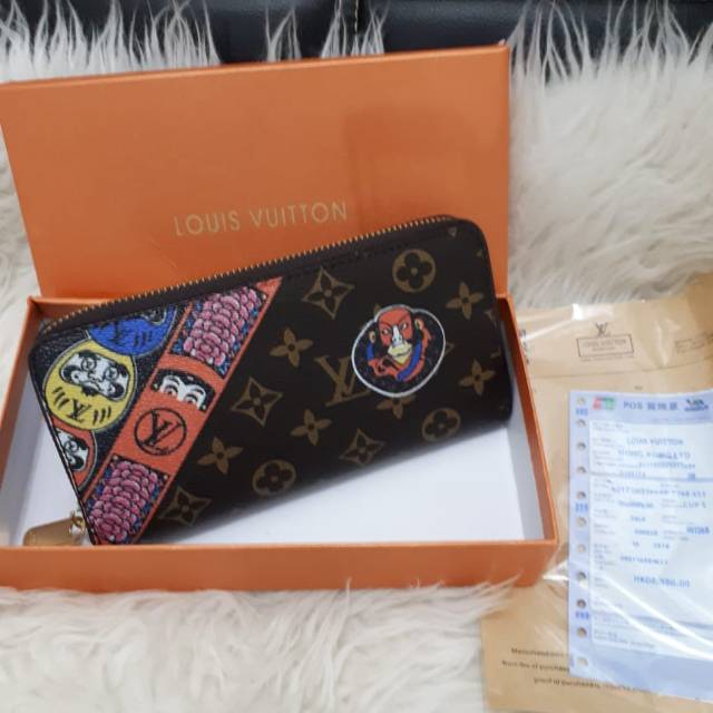 Dompet LV uk kcl : 13×11 hrg 150
DOMPET LV Uk.BSR 20×10 
Free box dan Receipt HK