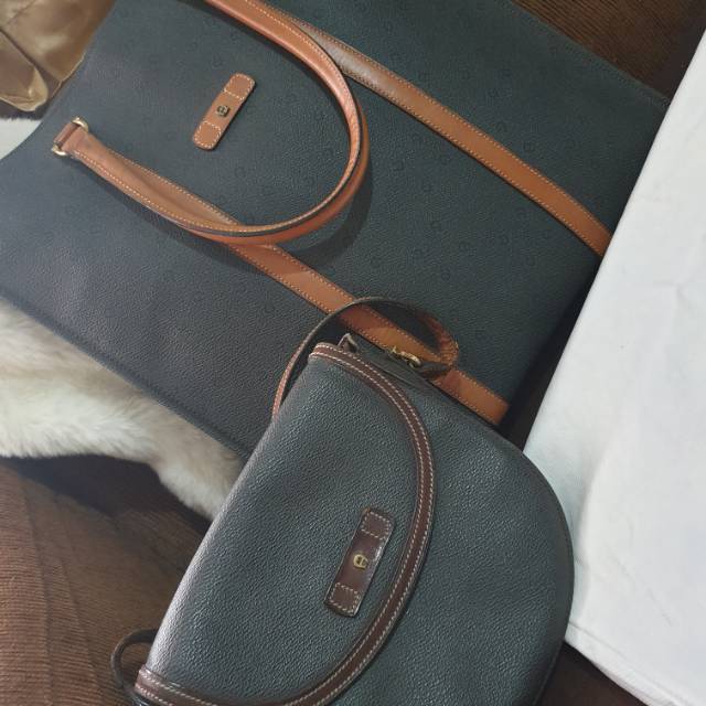 Tas Branded Etienne Aigner