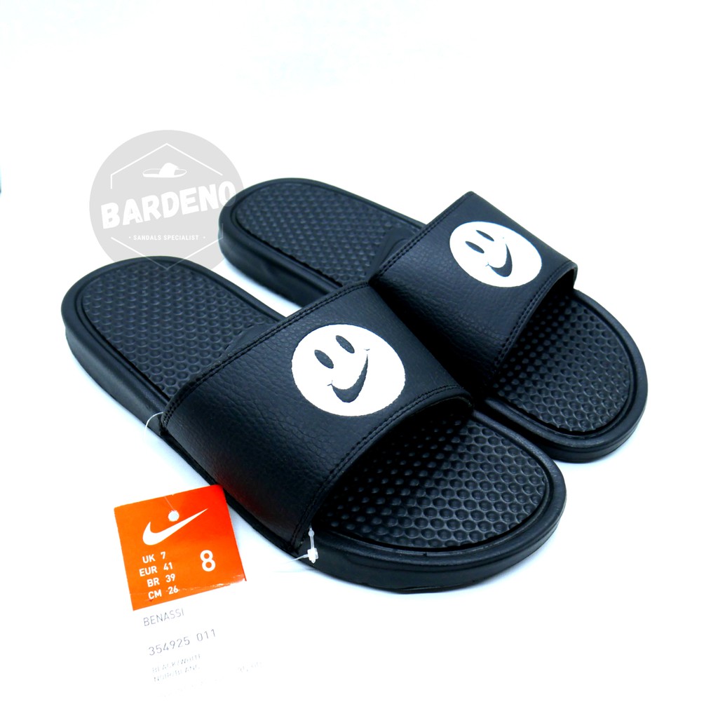 harga sandal nike benassi