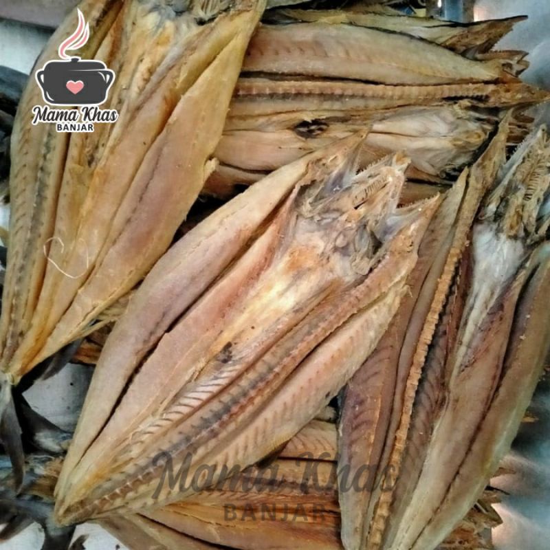 IKAN ASIN KERING TELANG TENGGIRI PER EKOR FULL UTUH KALIMANTAN 5 Ons MAMA KHAS BANJAR