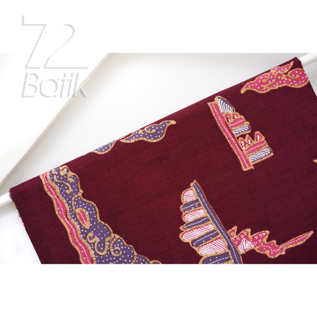 KAIN BATIK PREMIUM Bahan Katun Motif Khayangan Kuda Warna Merah Maroon Marun Maron 722683 Cap 72 Jarik Jarit Samping Kebat Panjang Batik Katun Modern Premium Bahan Seragam Batik Pernikahan Kantor Keluarga Murah Kamen Jadi Batik Bali Lembaran