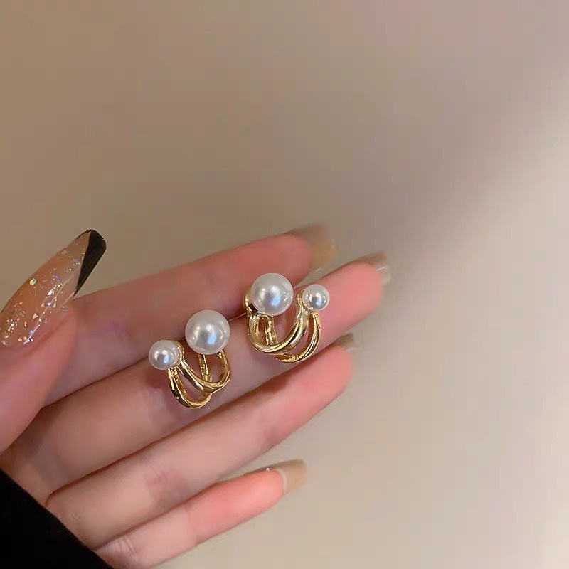 YEEZII Anting Stud Hias Mutiara Warna Emas Untuk Wanita