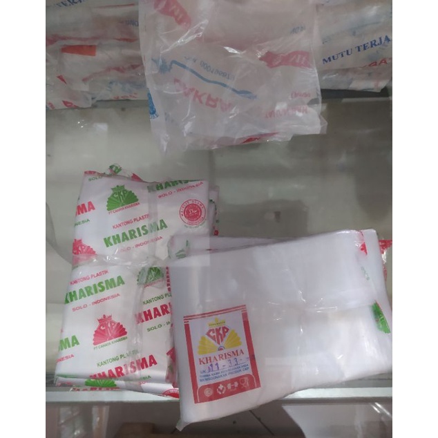 Plastik PE Es Lilin / Es Batu Merk KHARISMA CKPukuran 11x33 cm