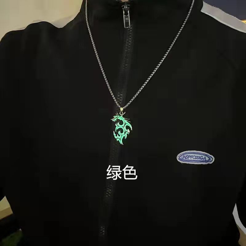 2022 Kalung Liontin Naga Api luminous Bahan stainless steel Gaya hip hop Untuk Pria