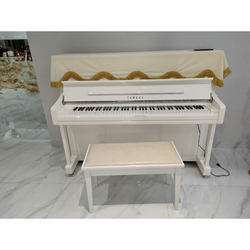 Piano Yamaha U1 J PWHC Putih terbaru