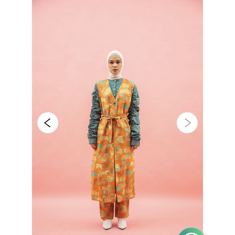 zaskia mecca outer ZM X Tantri namirah size L