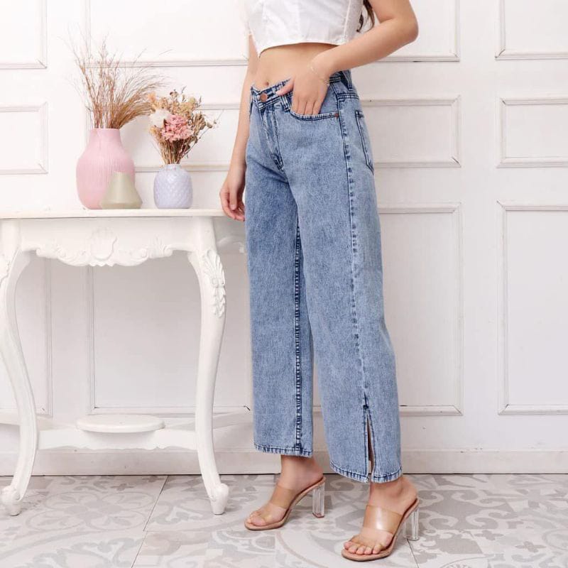 MAGCUN STORE - Celana Highwaist Jeans Wanita - Boyfriend Kulot Jeans Eonni - BF Kulot Eonni Kaki Belah