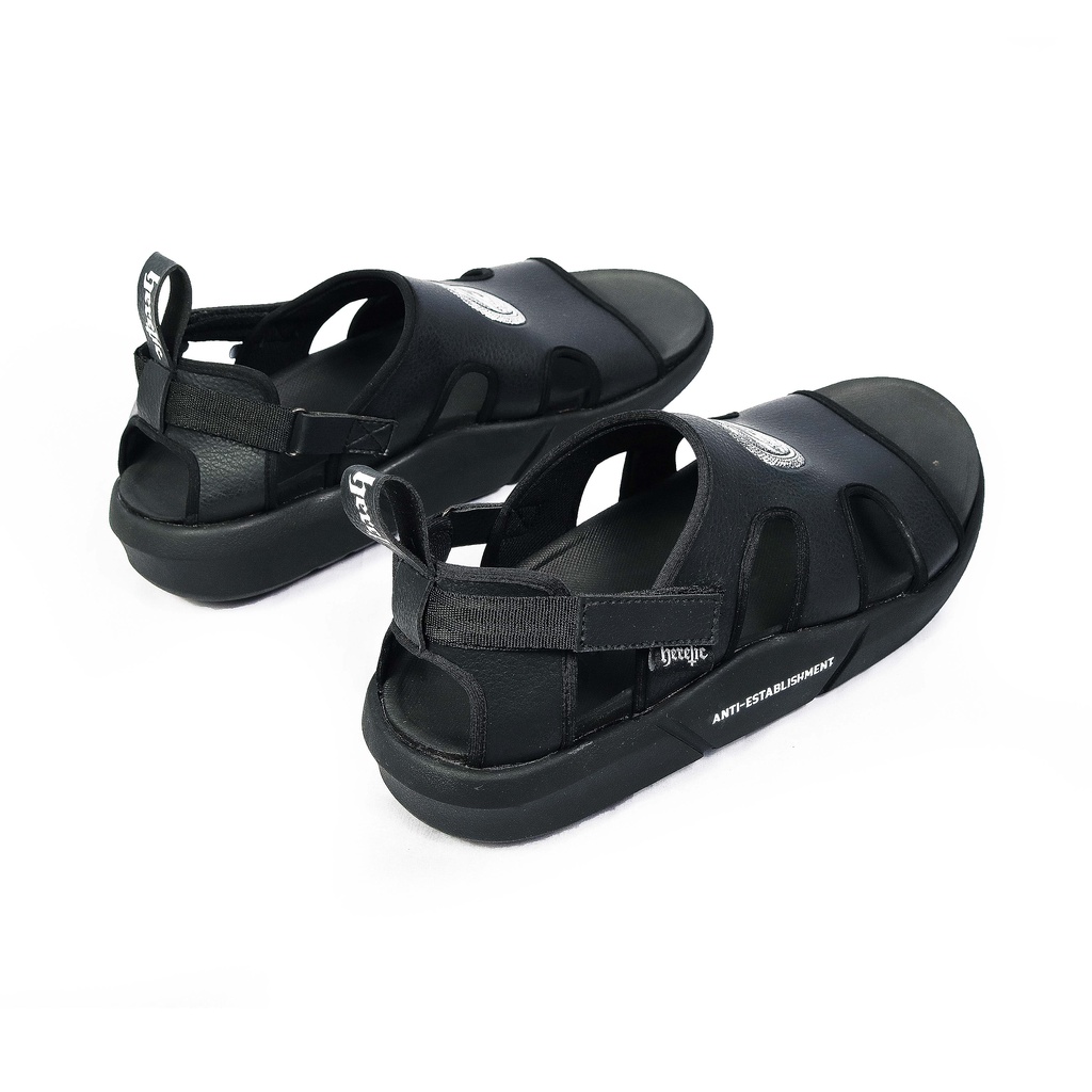 Heretic - Travelling Sandals / Sendal Travel - Snake Eye