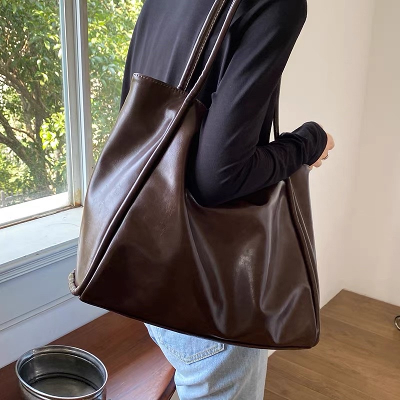 NAUI STUDIO - Edith Tote Bag / Shoulder Bag