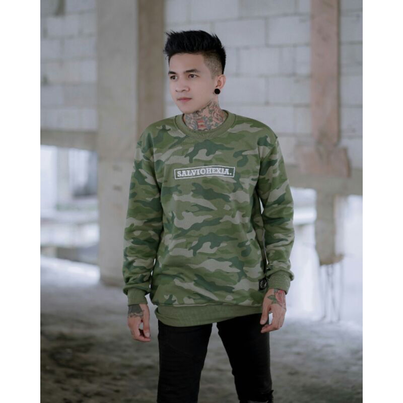 Crewneck Camo Crewneck Loreng Crewneck Salvio Crewneck Salviohexia Crewneck Pria