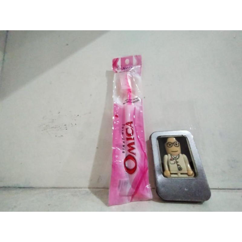 OMICA helm sikat gigi dewasa