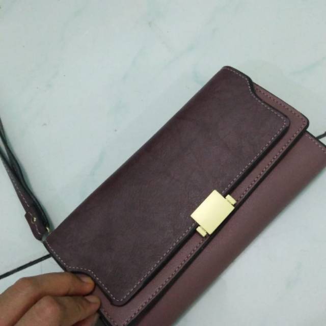 Dompet fashion naughty